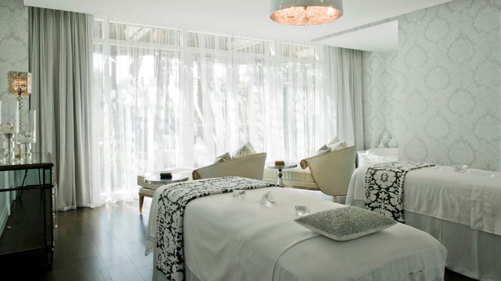 Eau Palm Beach Spa